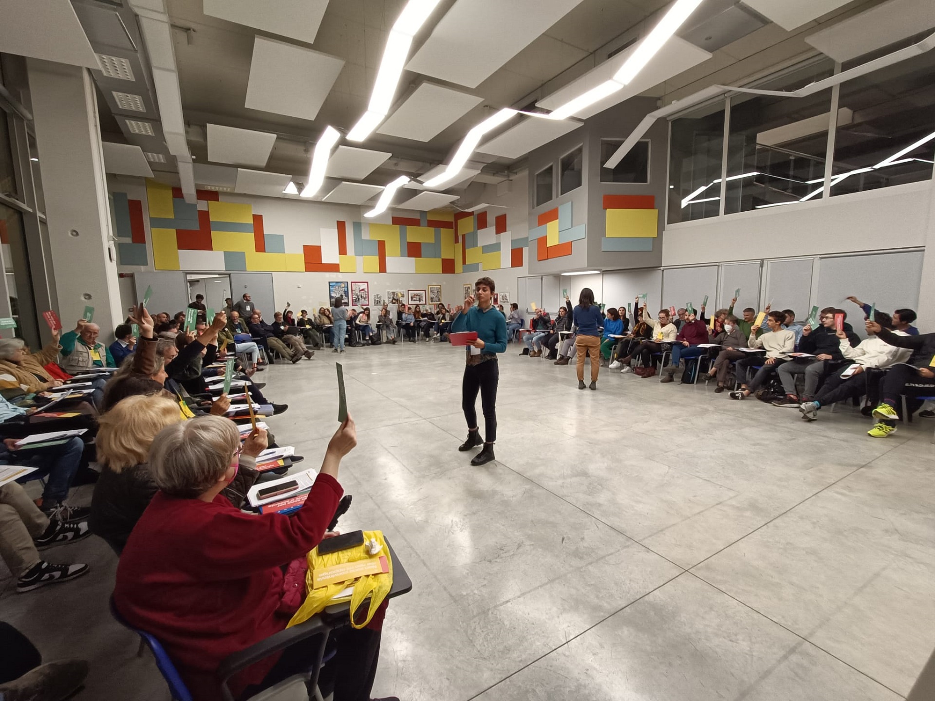 Un incontro dell'assemblea per il clima